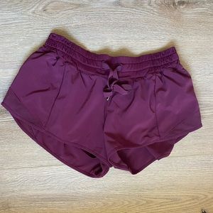 Hotty hot lululemon short size 4